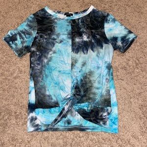 tie dye twist front t-shirt